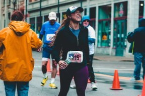 乐鱼电竞· (中国)官方网站-张伟丽再次蝉联国内最佳女子选手，女子张伟丽比赛视频