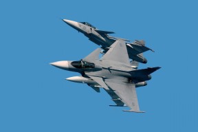 乐鱼（中国）体育官方网站-职业联赛观赛体验未实现全媒体互动化，职业联赛视频