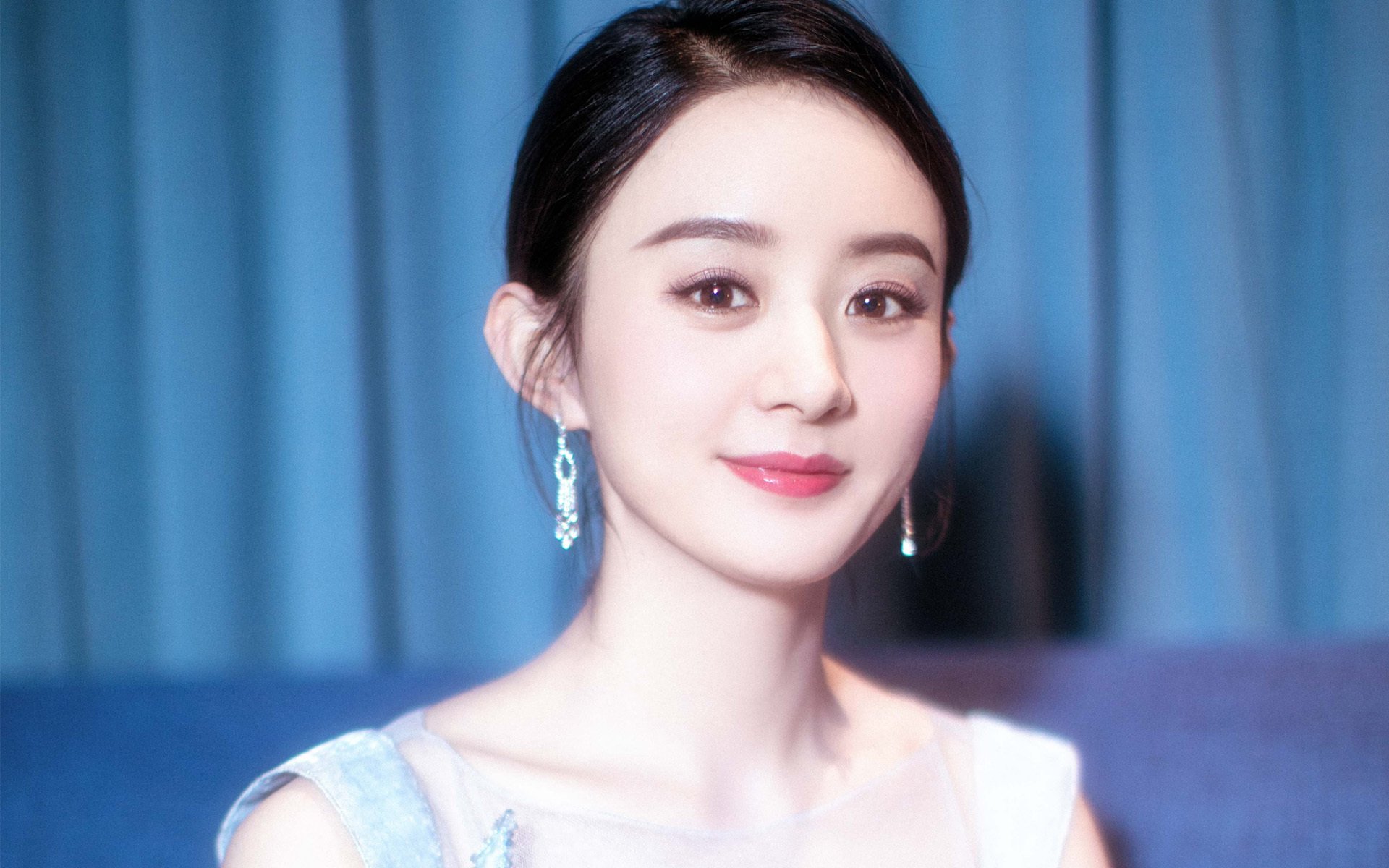 博卡缺乏边路速度型选手牵制拜仁后卫，博卡足球俱乐部新球衣